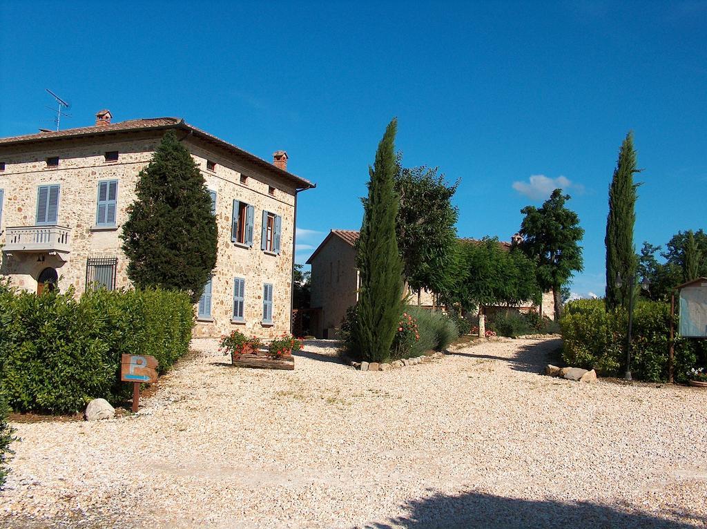 Borgo Il Villino Guest House Casole d'Elsa Exterior photo