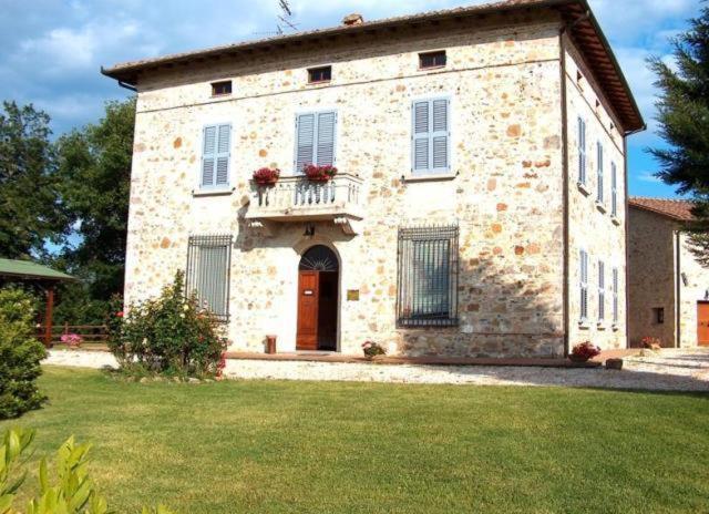 Borgo Il Villino Guest House Casole d'Elsa Exterior photo