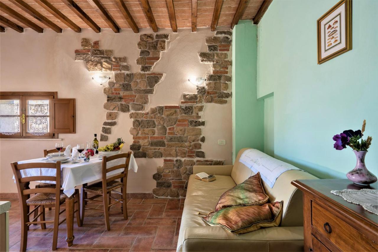 Borgo Il Villino Guest House Casole d'Elsa Exterior photo